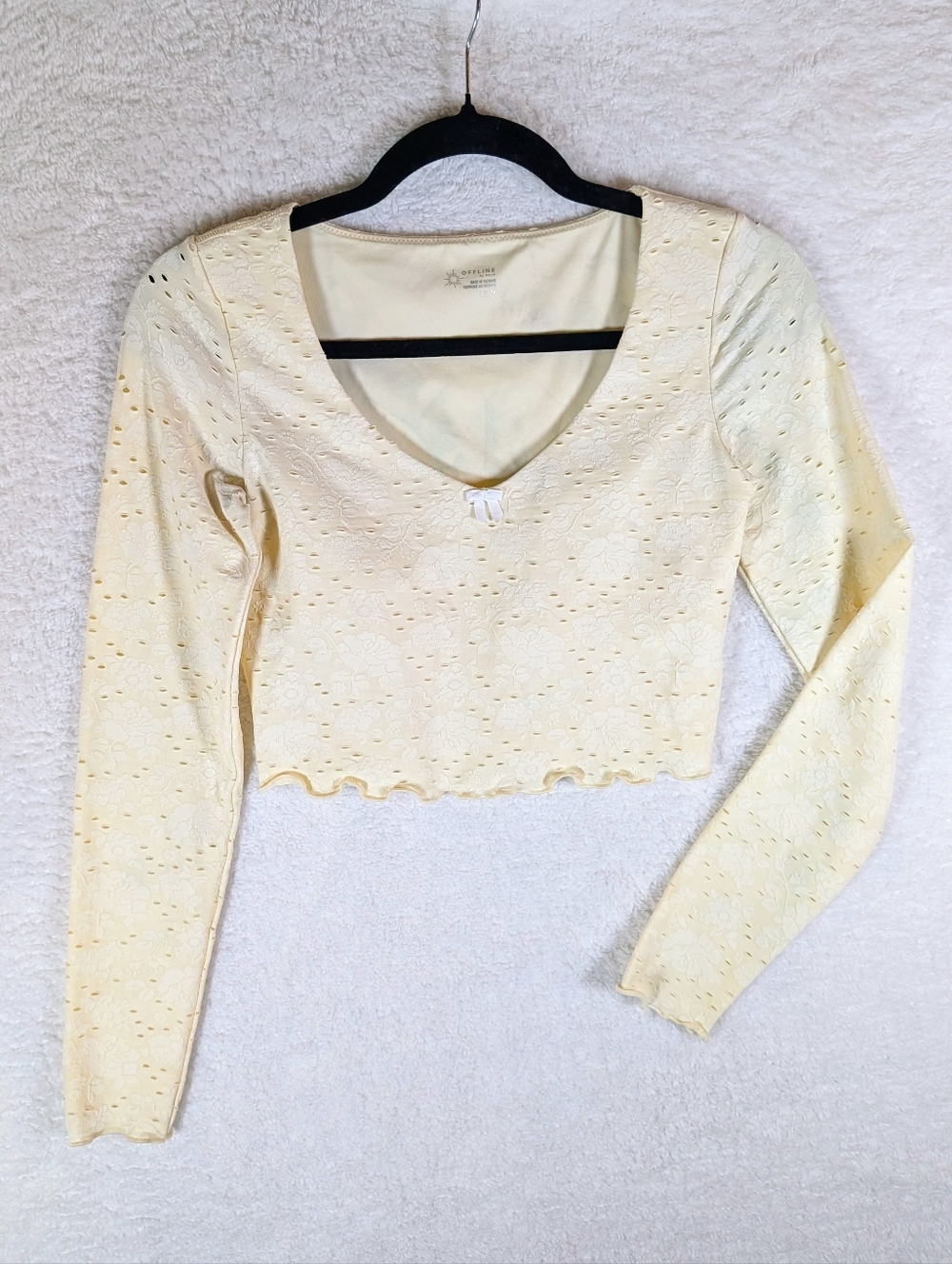 594-Aerie Long Sleeve V-Neck Crop Top - Cream Padding Include